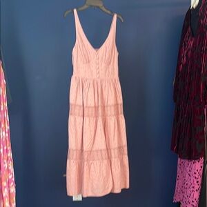 Elegant Pink Sleeveless Dress